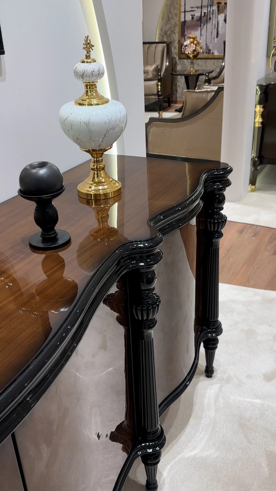 Comoda cu Oglinda Dining VALDERA VNT
