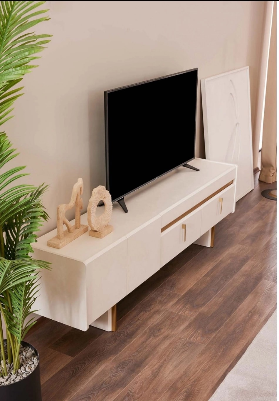 LOREN ID Comoda TV