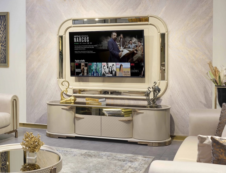 Panou TV Paris MM