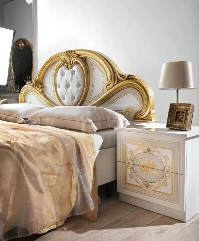 Dormitor Clarissa Nero Gold FM